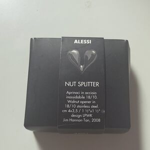 Alessi Black Nut Splitter